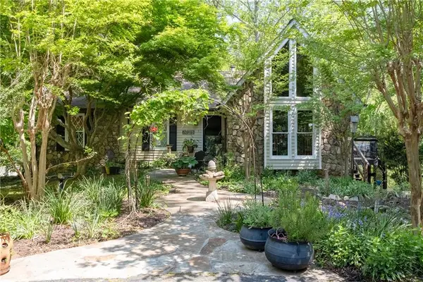 511 Oakdale Road, Canton, GA 30114