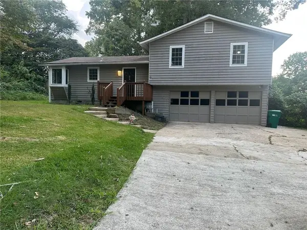 1758 Eric Circle, Lawrenceville, GA 30043