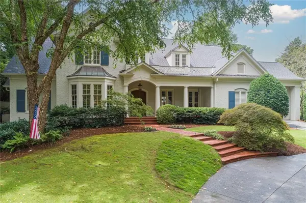 82 Blackland Road Nw, Atlanta, GA 30342