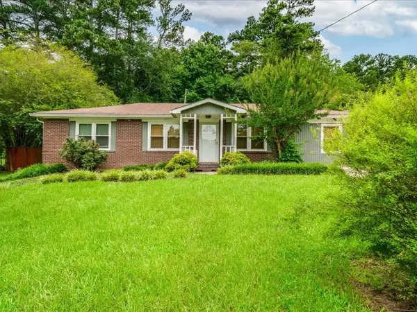 4365 Clare Lane, Lithia Springs, GA 30122