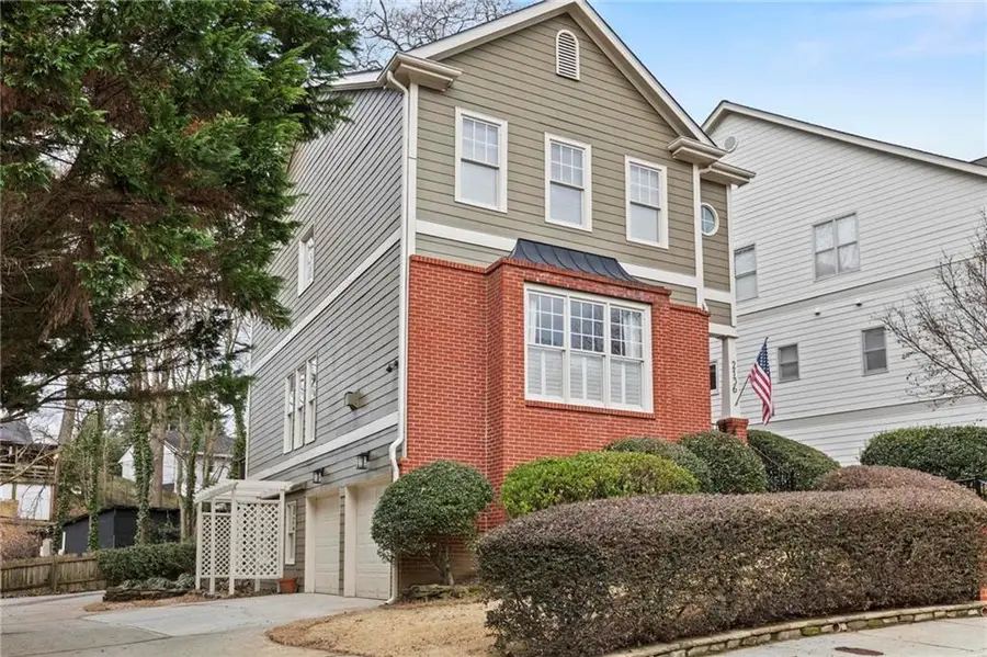 2136 Parkview Lane Nw, Atlanta, GA 30318 - #2