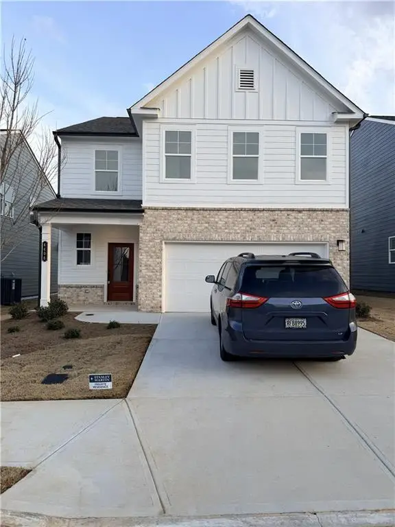 4406 Buttonwood Lane, Lilburn, GA 30047