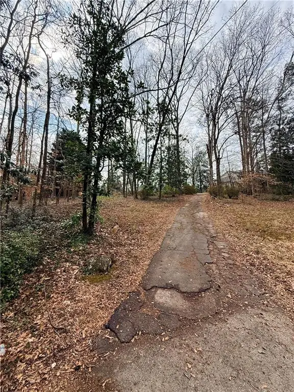 988 Somerset Drive Nw, Atlanta, GA 30327 - #3