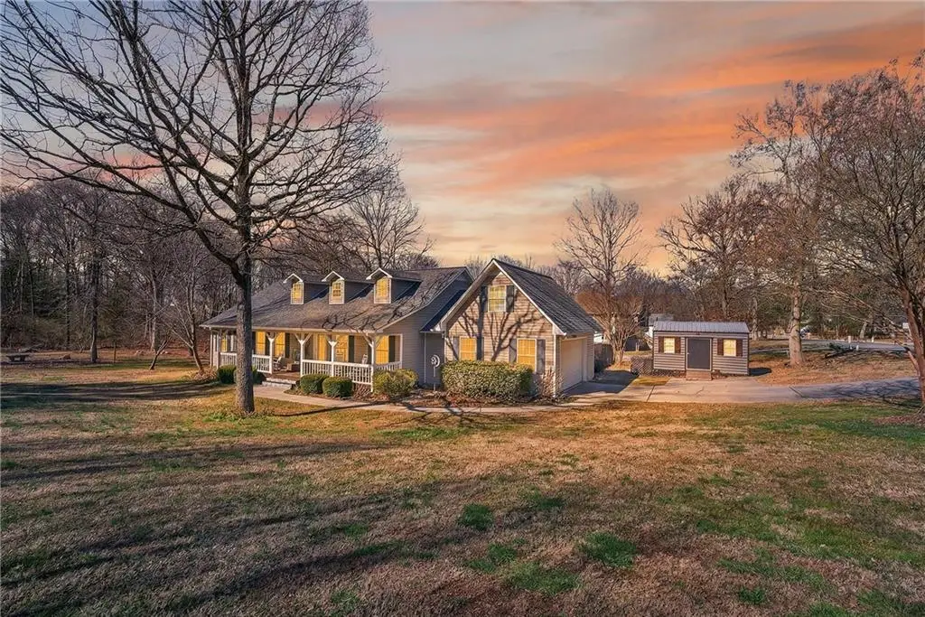 165 Richland Street, Calhoun, GA 30701 - #1