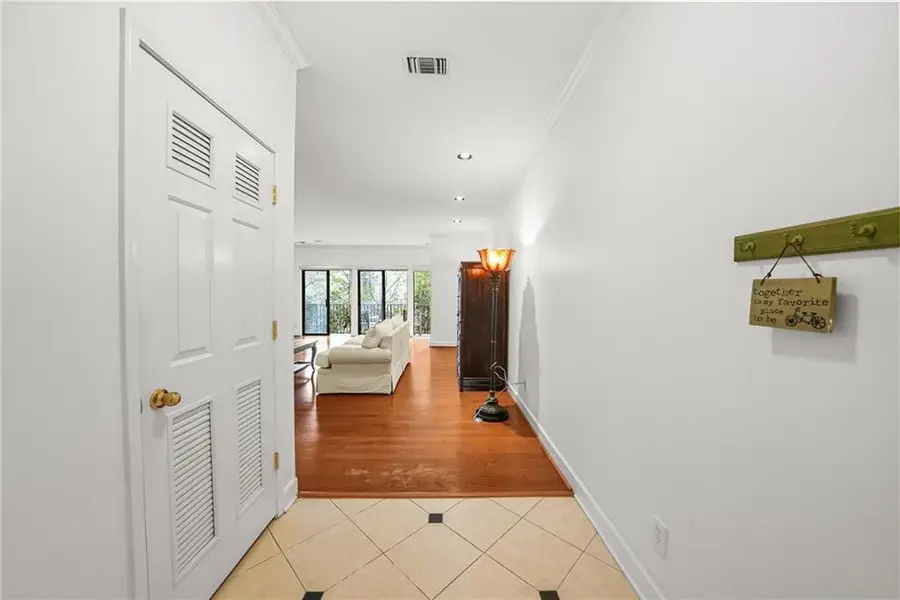 3071 Lenox Road Ne #11, Atlanta, GA 30324 - #3