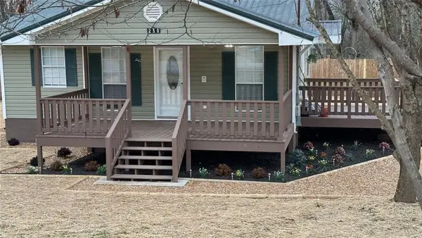 250 Lawrence Street, Adairsville, GA 30103