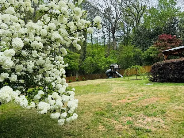 4295 King Valley Drive Se, Smyrna, GA 30082