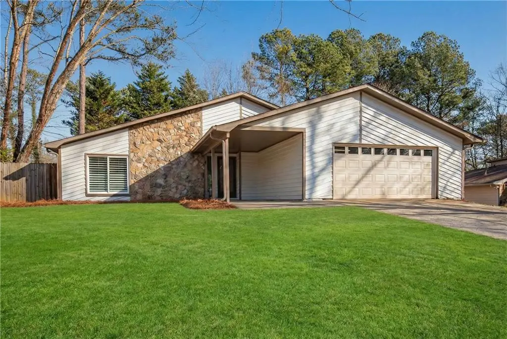 860 Waterbrook Court, Roswell, GA 30076 - #1