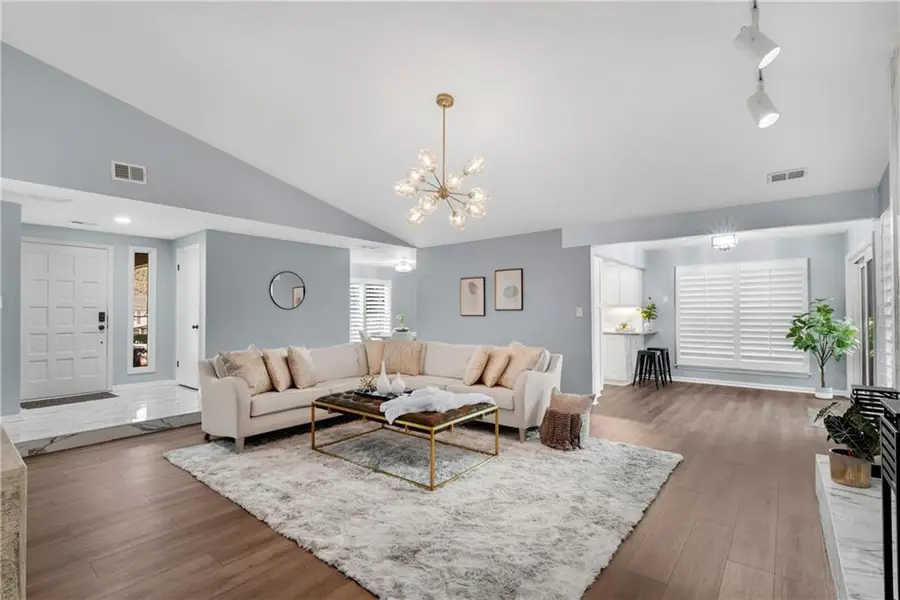 860 Waterbrook Court, Roswell, GA 30076 - #3