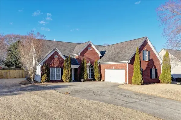 8415 Meadowgrove Lane, Gainesville, GA 30506