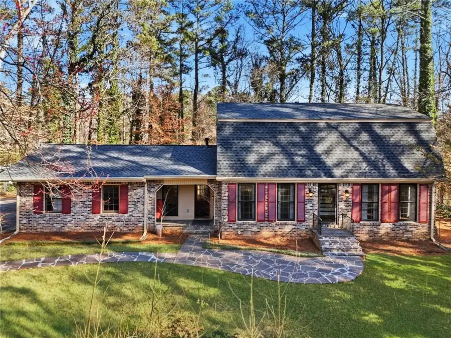 2037 Stoneleigh Drive, Stone Mountain, GA 30087 - #2