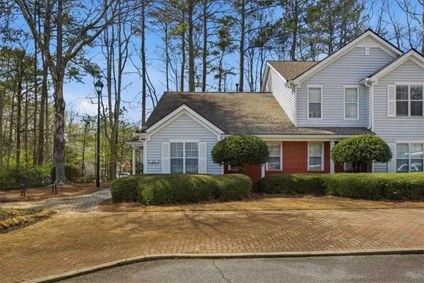 2011 Henderson Circle, Alpharetta, GA 30004