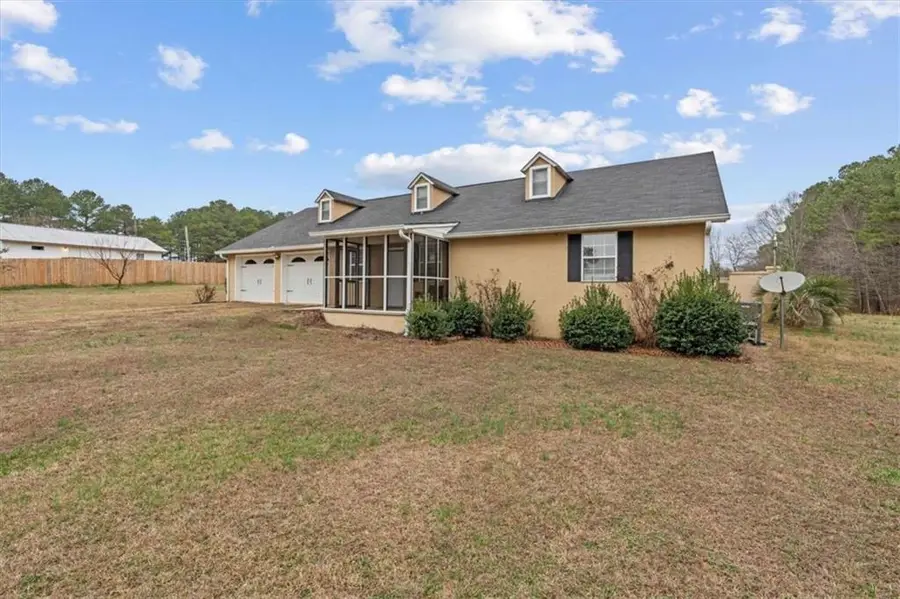 40 L Z Jackson Road, Bowdon, GA 30108 - #3