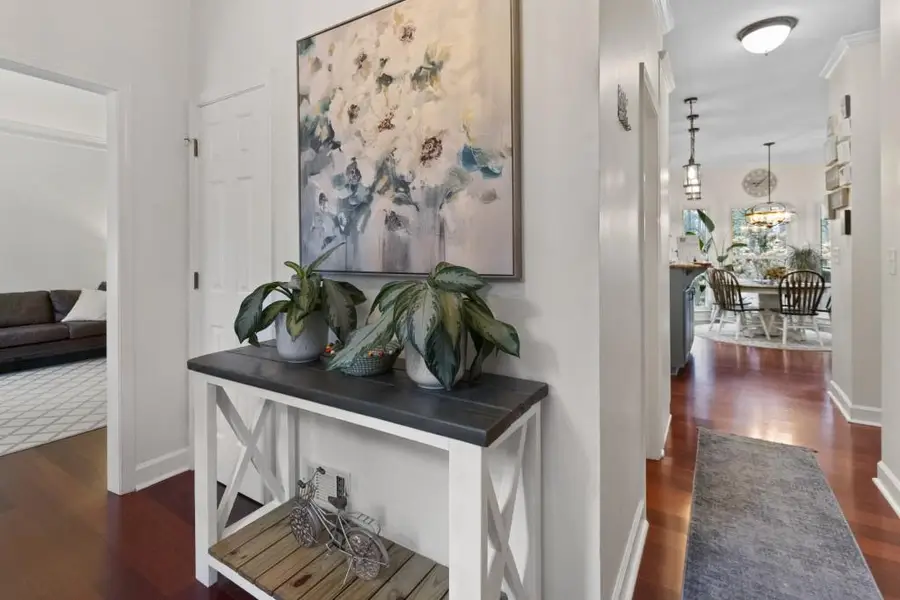 511 Shore Drive Nw, Suwanee, GA 30024 - #2