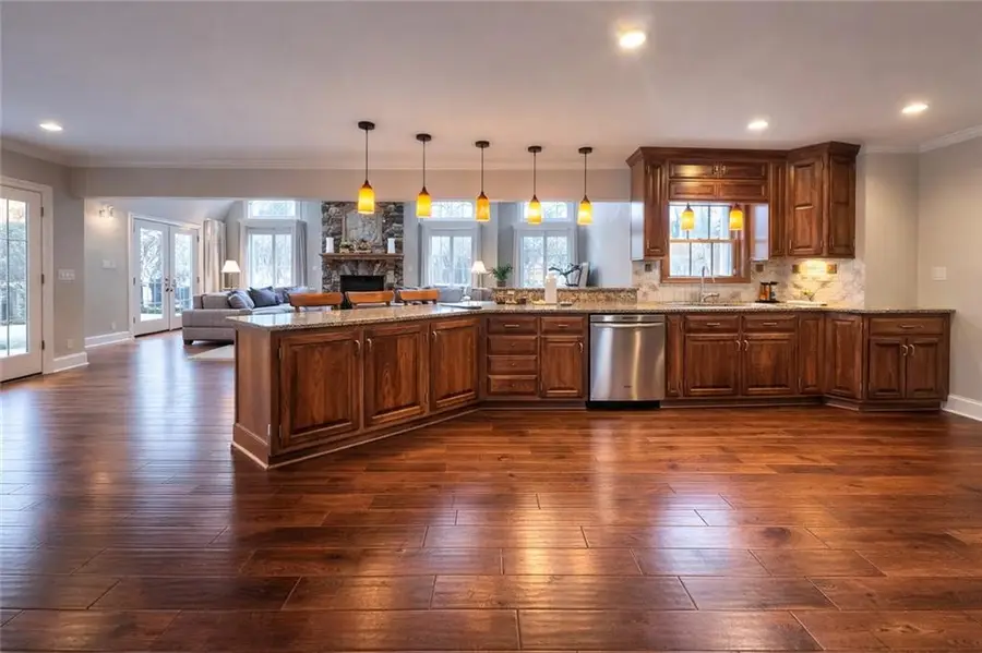 1092 Cheney Place Sw, Marietta, GA 30064 - #2