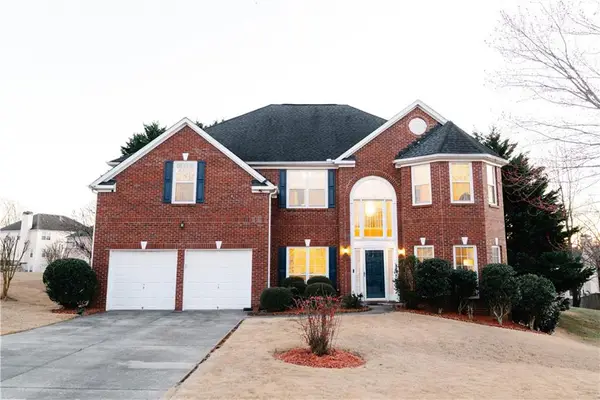 425 Martin Creek Way, Lawrenceville, GA 30045