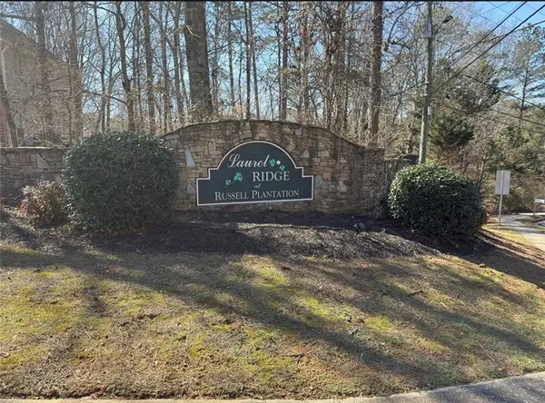 1554 Laurel Ridge Drive, Lawrenceville, GA 30043