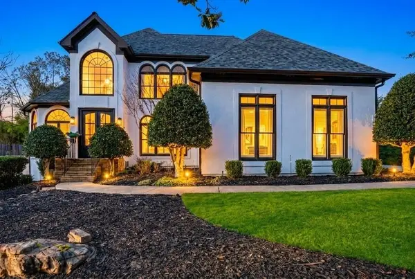 405 Glen Grove Court, Roswell, GA 30075