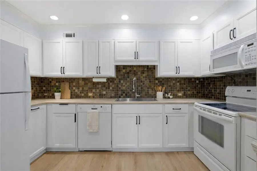 3405 Ashwood Lane, Atlanta, GA 30341 - #2