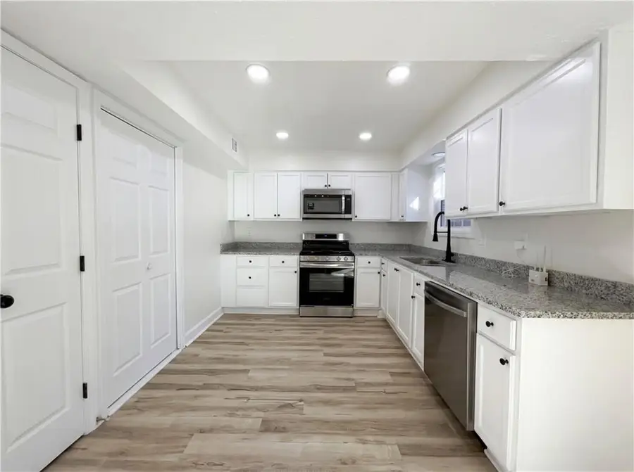 1287 Old Countryside Circle W, Stone Mountain, GA 30083 - #2