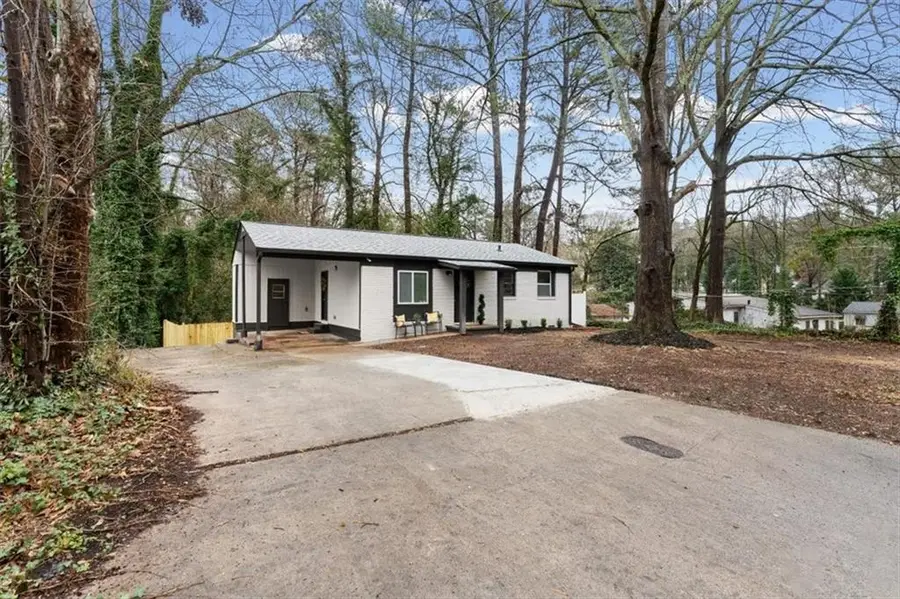 711 Alfred Road Nw, Atlanta, GA 30331 - #2