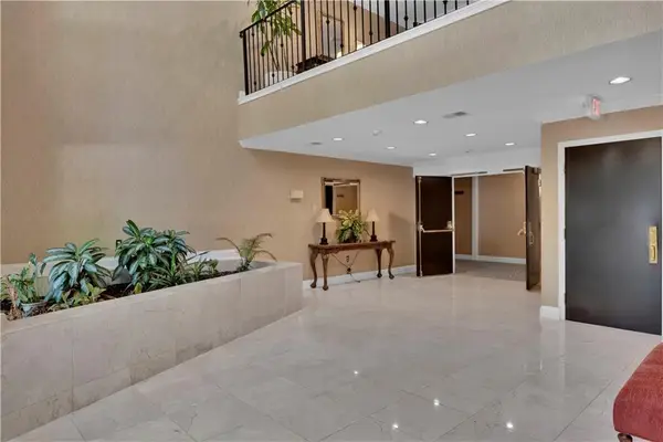 26204 Plantation Drive Ne, Atlanta, GA 30324