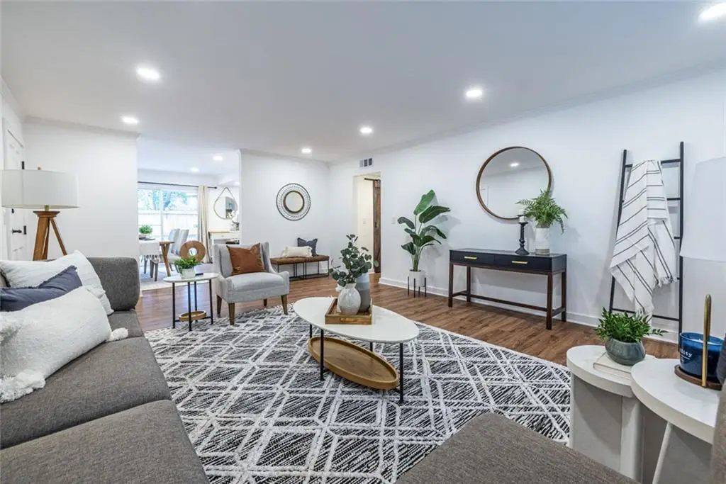 115 Biscayne Drive Nw #F10, Atlanta, GA 30309 - #1