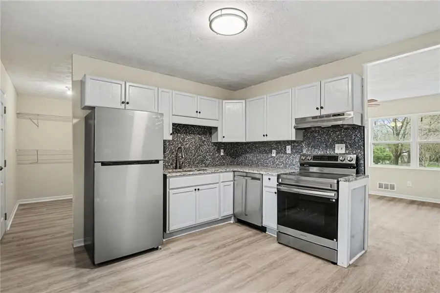 8355 Dunellen Lane, Jonesboro, GA 30238 - #2