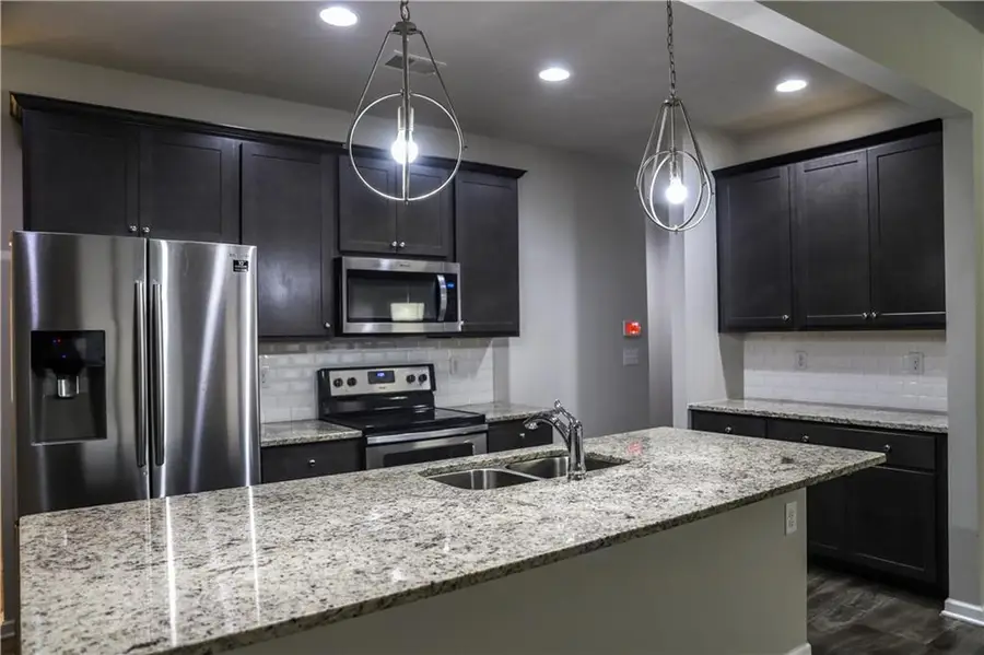 393 Mulberry Row Se, Atlanta, GA 30354 - #2