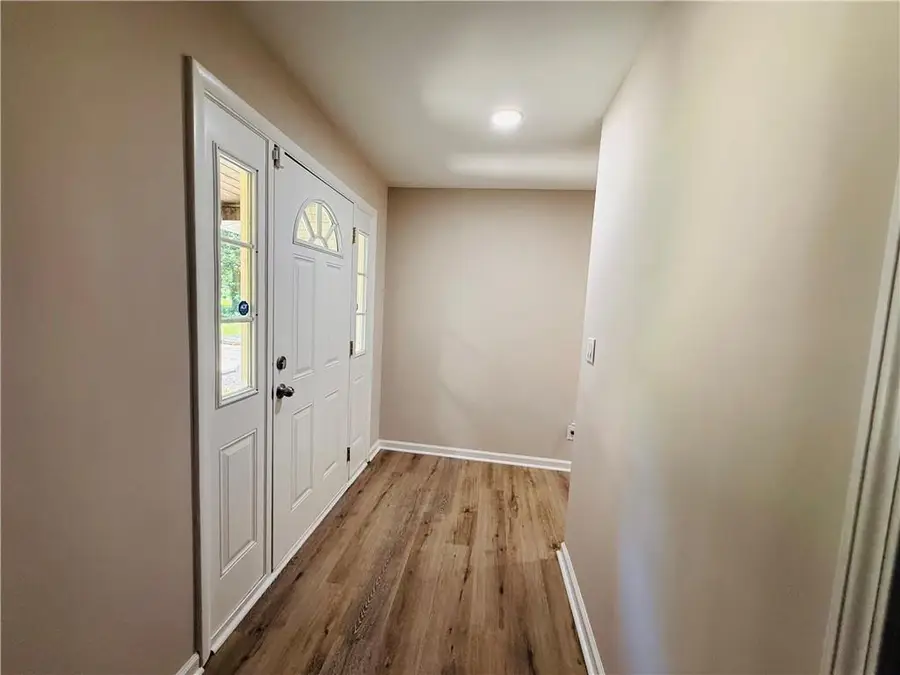 421 Safari Circle, Stone Mountain, GA 30083 - #2