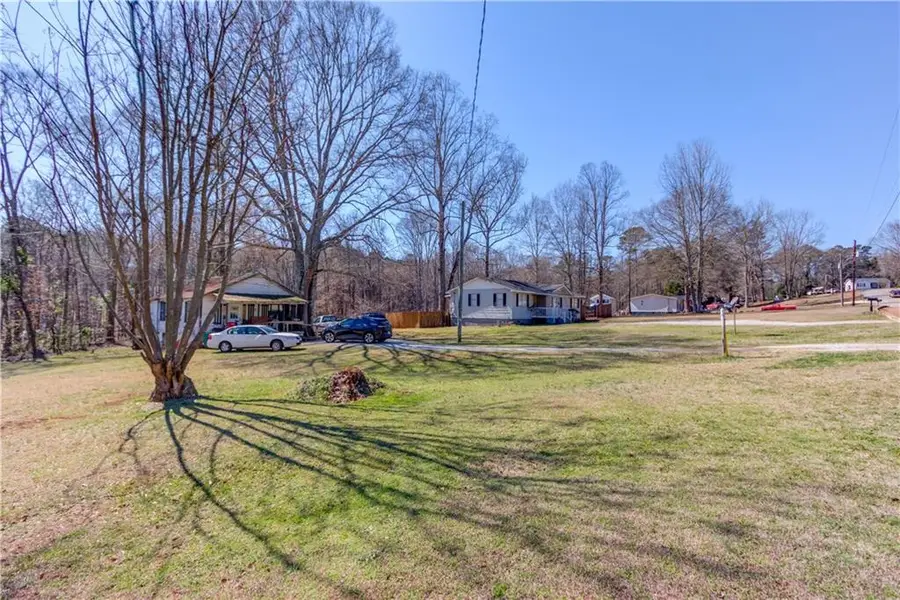 382 Dixie Red Avenue, Jefferson, GA 30549 - #2