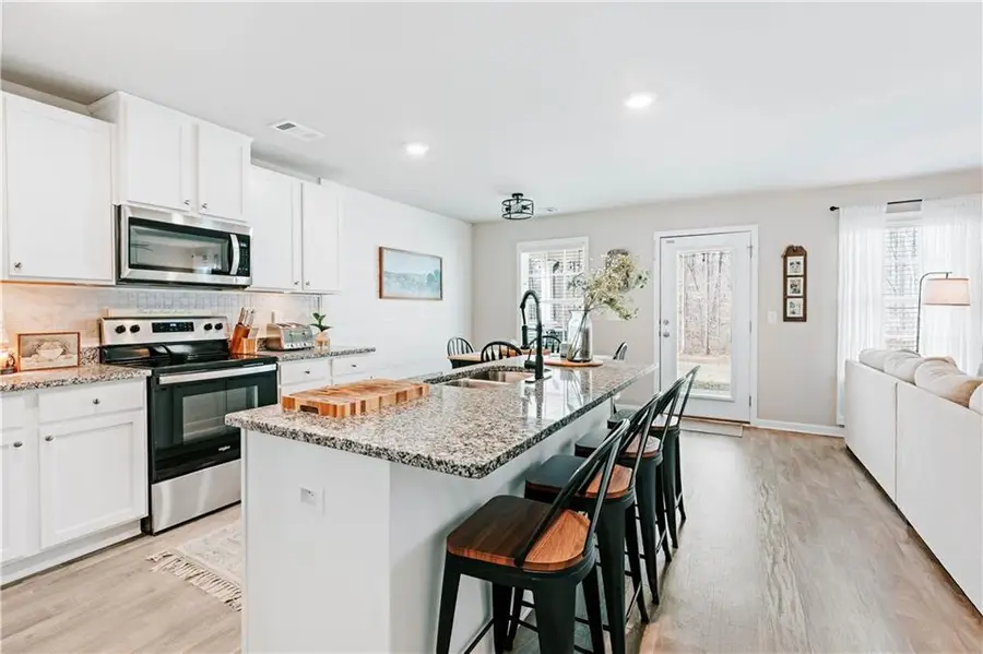 121 Mountain Creek Drive, Maysville, GA 30558 - #3