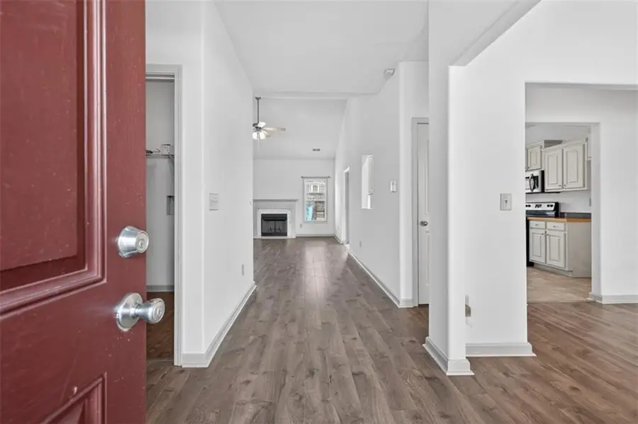 1412 Silvergate Way, Winder, GA 30680 - #3