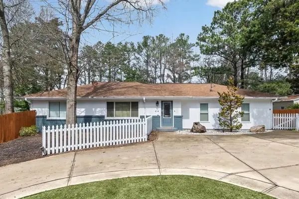 414 Charles Place, Roswell, GA 30075
