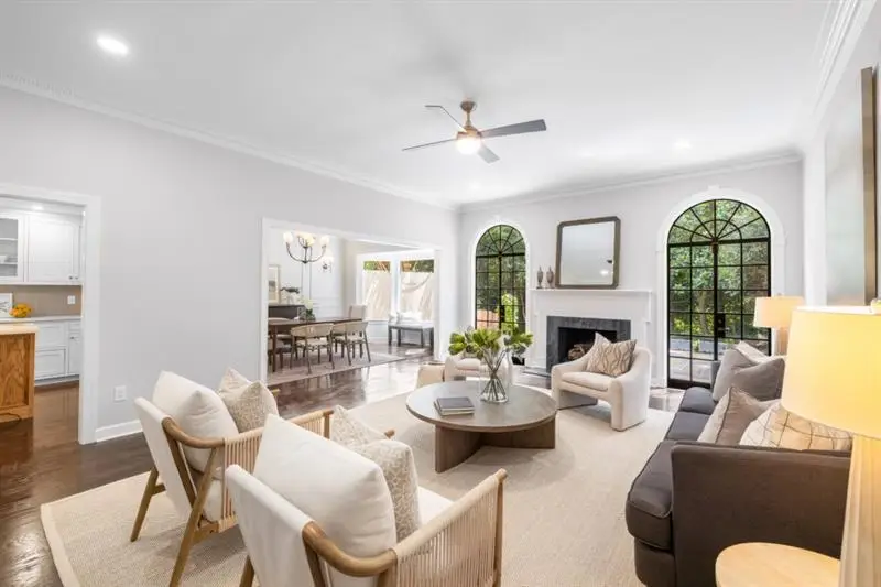 11 Mooregate Square Nw, Atlanta, GA 30327 - #1