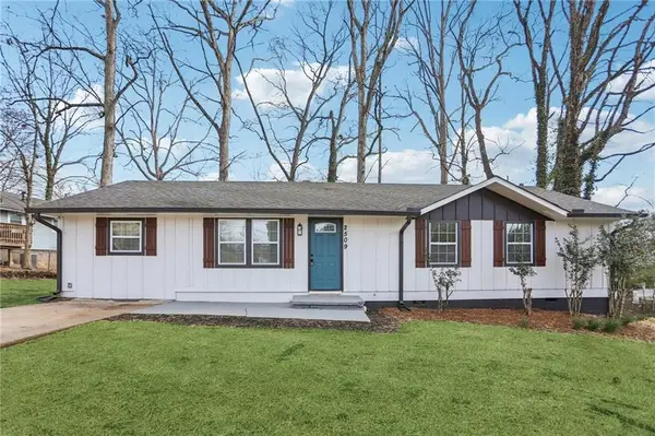 2509 Bonita Court, Morrow, GA 30260