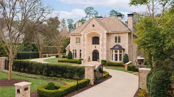 5148 Powers Ferry Road, Sandy Springs, GA 30327