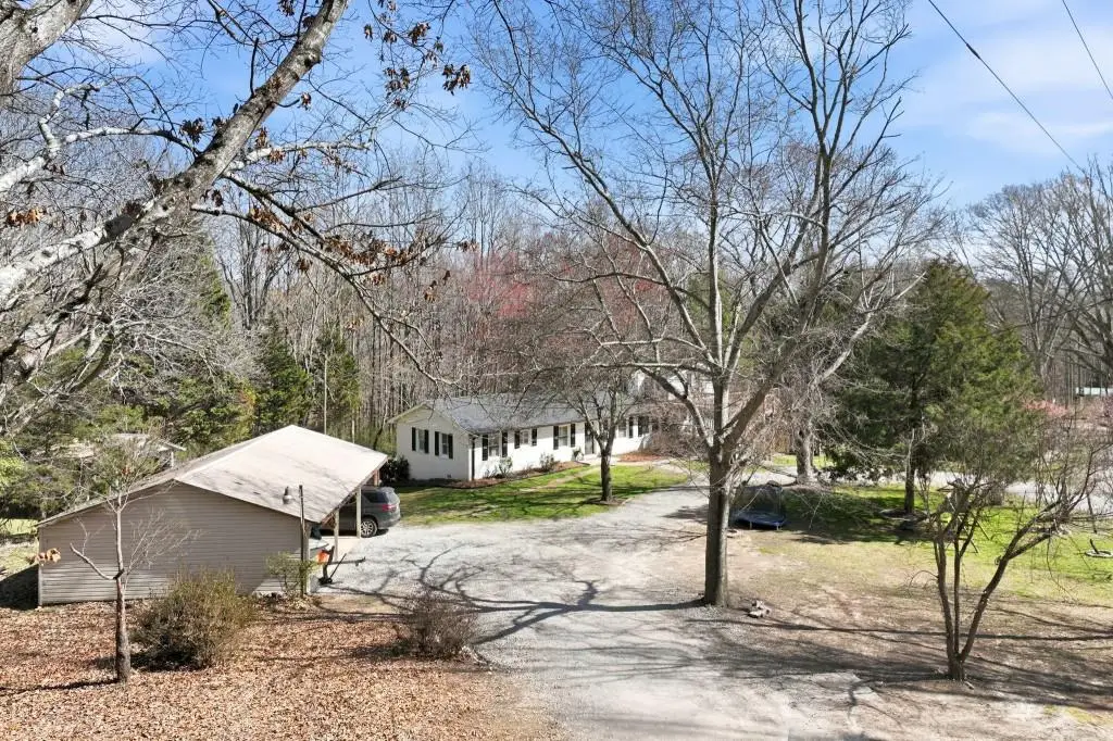 4005 Price Road, Gainesville, GA 30506 - #1