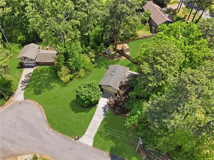 5642 Breezy Court Sw, Lilburn, GA 30047 - #3