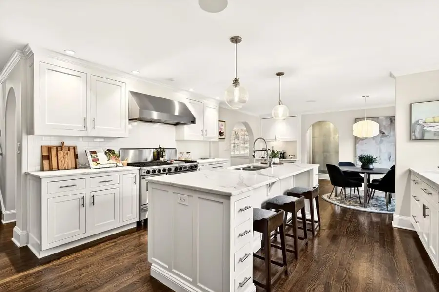 3897 Powers Ferry Road Nw, Atlanta, GA 30342 - #3