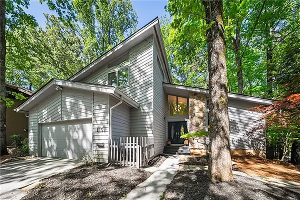 115 Lakeview Ridge E, Roswell, GA 30076