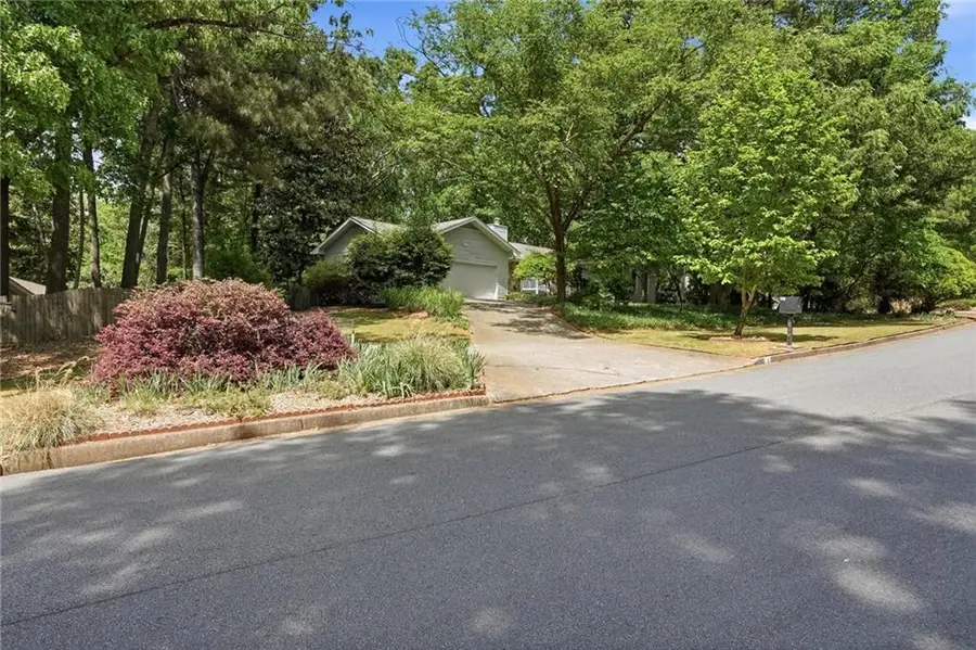 2160 Six Branches Drive, Roswell, GA 30076 - #2