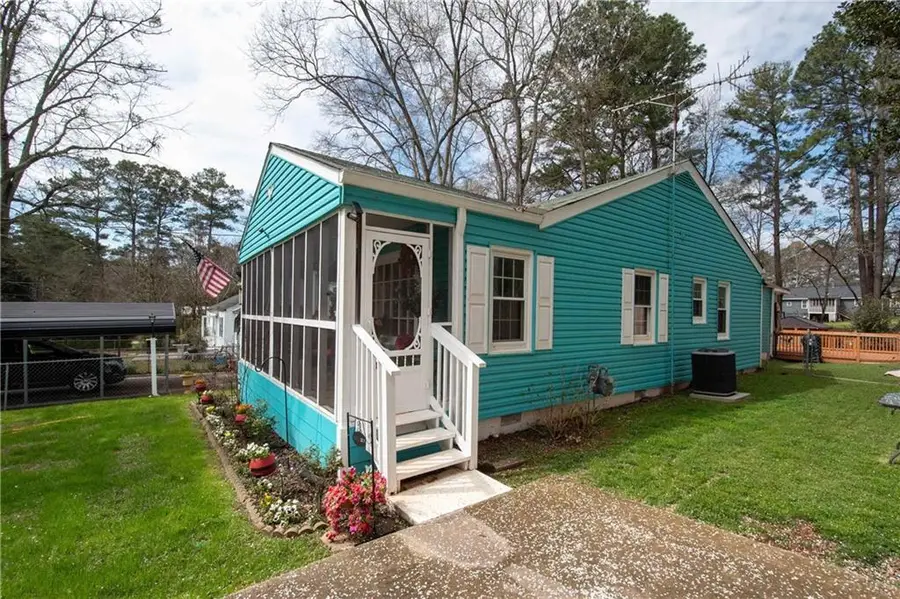 104 Greenwood Street, Fairburn, GA 30277 - #2