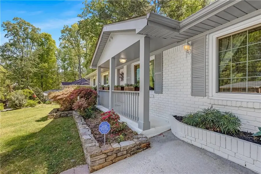 1040 Clifton Circle Se, Smyrna, GA 30080 - #2