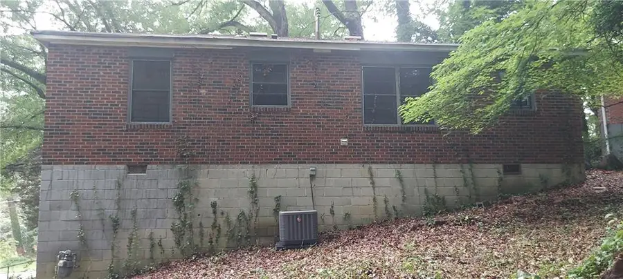 2980 Wanda Circle Sw, Atlanta, GA 30315 - #3