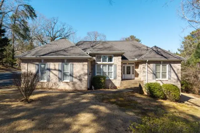 536 Peachtree Road, Hoschton, GA 30548 - #1