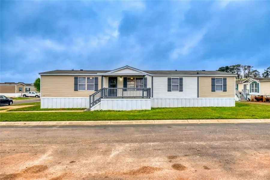 1060 Fairmont Drive, Hampton, GA 30228 - #2