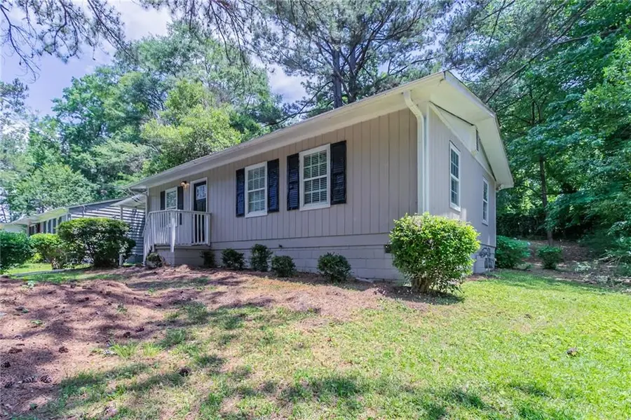 881 Mercury Drive Nw, Atlanta, GA 30331 - #2