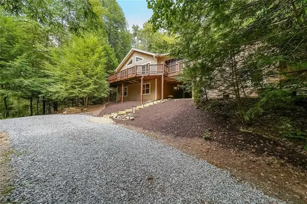 166 Clark Trail, Ellijay, GA 30540