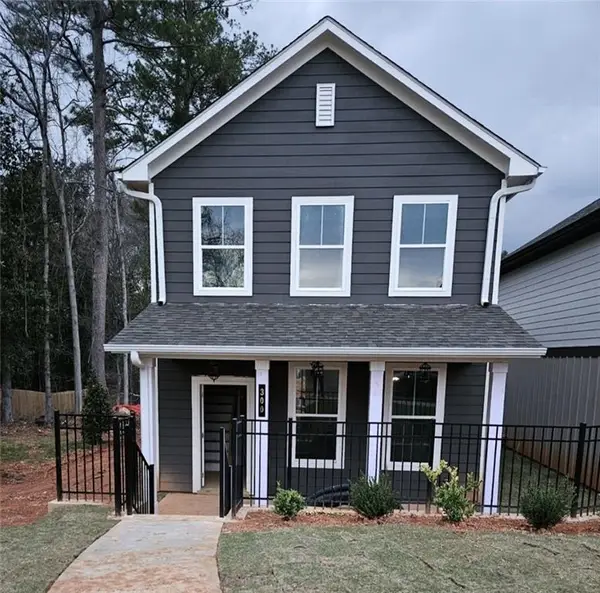 300 Dempsey Drive, Fayetteville, GA 30214